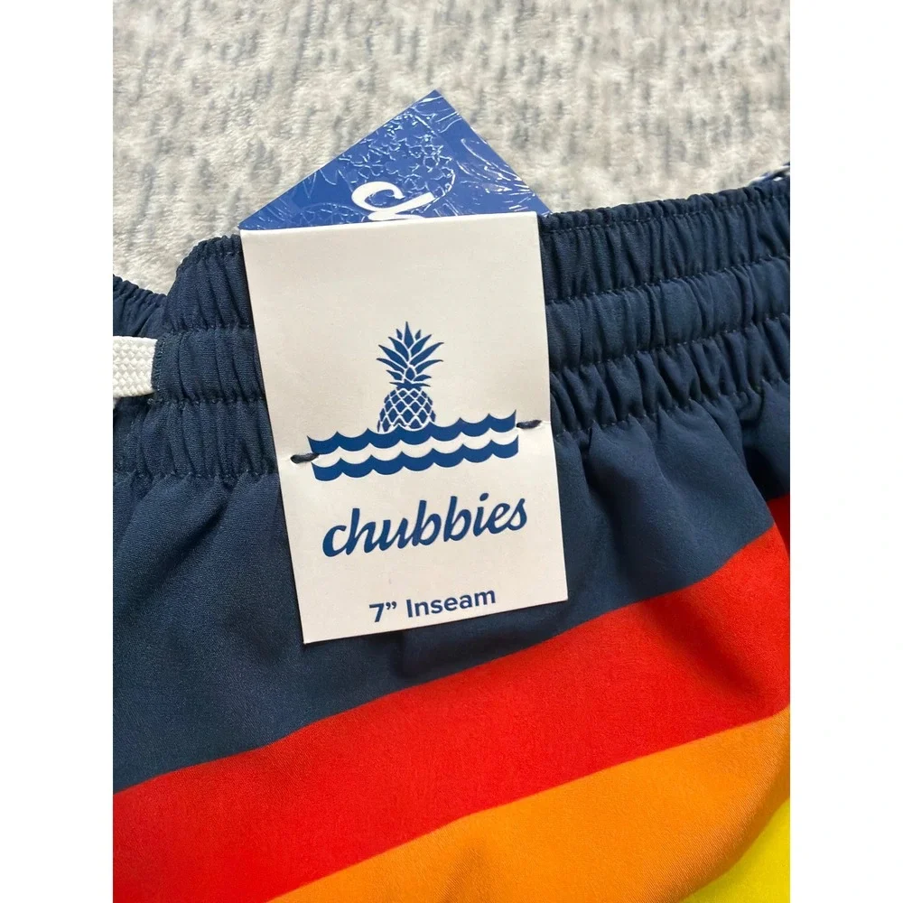 Chubbies The Harveys 7 Inch Classic Swim Trunks Navy Rainbow‎ Stripe Small NWT